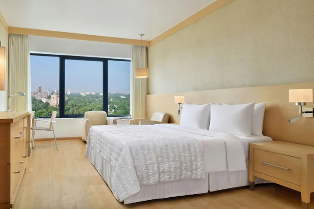 غرفة بسرير كوين، Le Meridien New Delhi 1/4