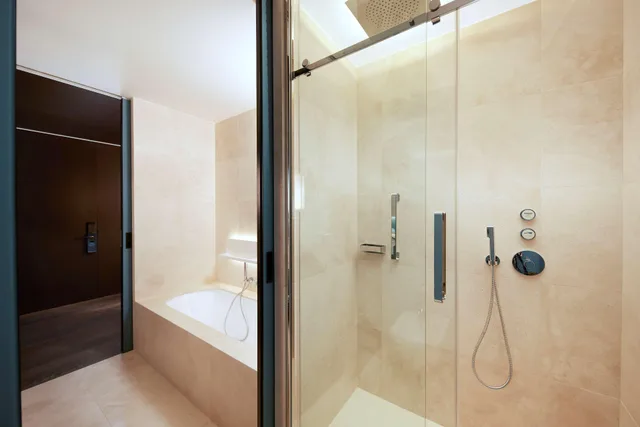 غرفة بسرير مزدوج، Hilton Lake Como 5/5