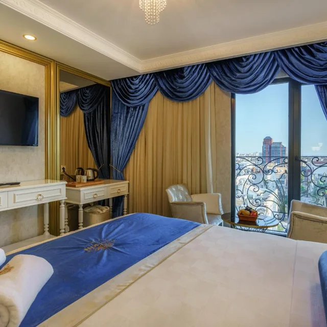 Deluxe, Les Lion Luxury hotel & spa 6/10
