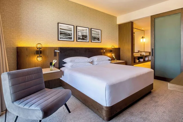 Regency, Suite, King Bed, Hyatt Regency Andares Guadalajara 3/5