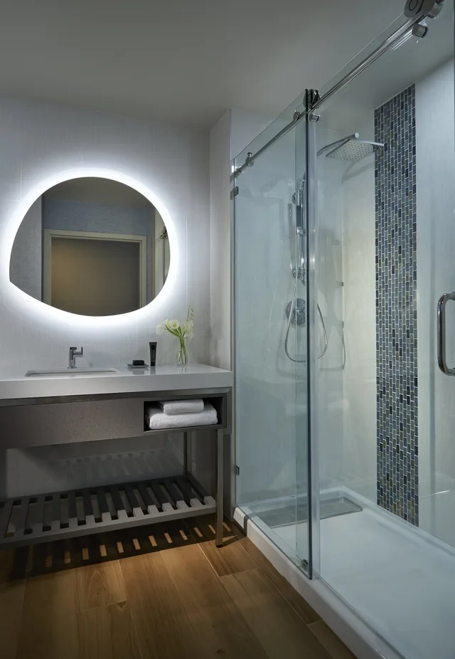 Courtyard, Suite, King Bed، Hard Rock Hotel Daytona Beach 2/2