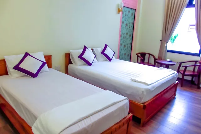 Deluxe, Queen Bed, Pool View, Anh Family Homestay 4/10