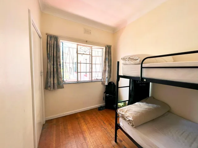 سكن مشترك مختلط بستة أسرّة، Long Street Backpackers - Adults Only 1/10