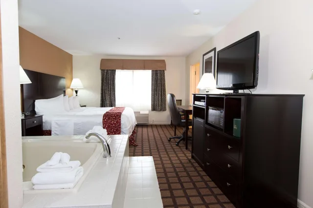 جناح، Best Western Oakbrook Inn 2/5