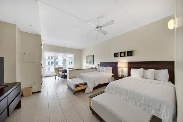 استوديو بسريرين مزدوجين، Peninsula Island Resort Spa All Suites 1/3