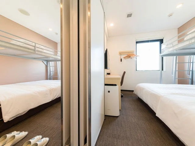 غرفة متصلة بأسرّة بطابقين، Super Hotel Tokyo Kinshicho-Ekimae 1/4