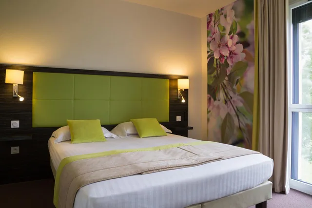 غرفة قياسية بسرير مزدوج، The Originals City, Hotel La Verriaire, Cholet Sud 2/3