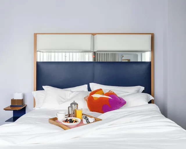 غرفة قياسية بسرير كينج، The Standard East Village 1/3