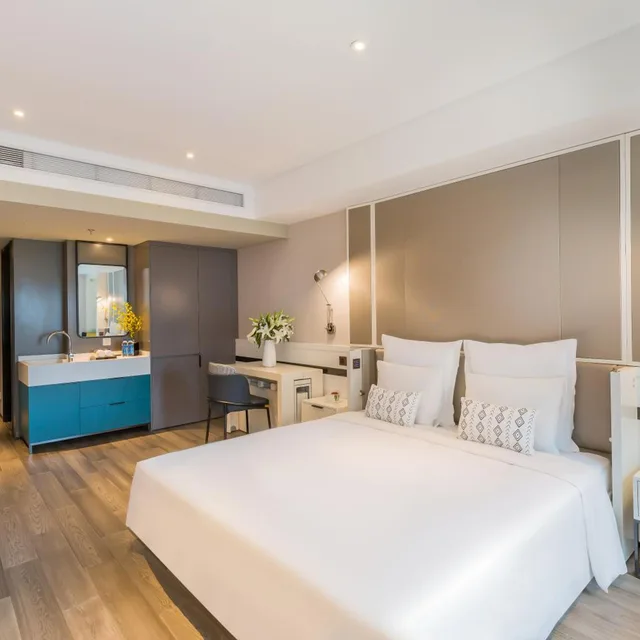 Fun, Superior, Double Bed, Beijing Pudi Hotel 2/5