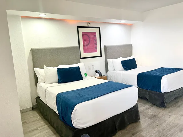 Standard, 2 Double Beds, Best Western Plus Gran Hotel Centro Historico 2/9