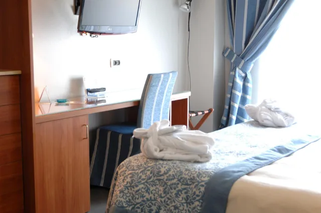 Superior, Double or Twin Bed, Lateral Side Sea View، Garden Lido 1/10