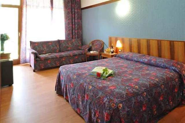 غرفة قياسية بسريرين منفصلين، Park Hotel Oasi 8/10