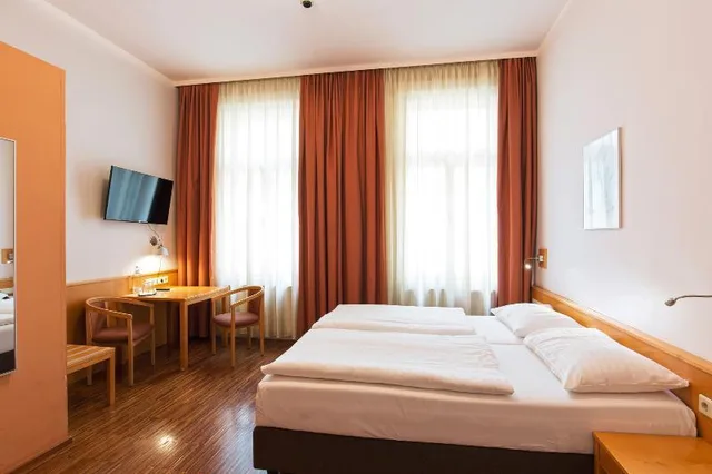 غرفة قياسية بسريرين مزدوجين، Hotel Post 1/2