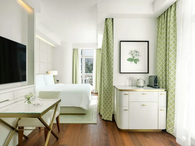 Guest Room, Twin Beds, Xl, Lanson Place Hotel 3/3
