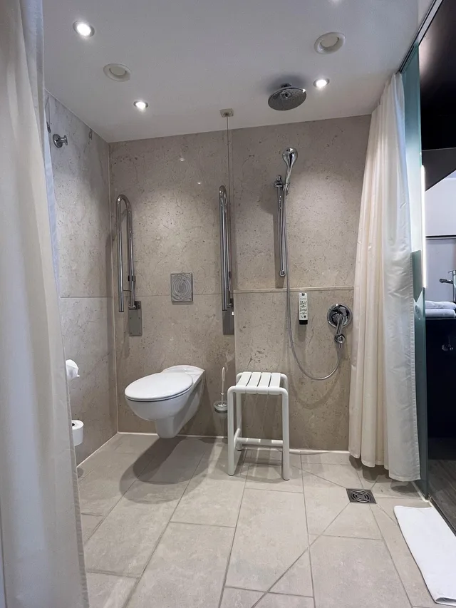 سكن مشترك مختلط بزنس، Park Inn by Radisson Berlin Alexanderplatz 4/5