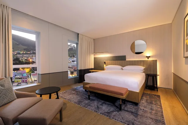 2 Bedrooms, Executive, Suite, 2 King Beds, Hyatt Regency Cape Town 1/6