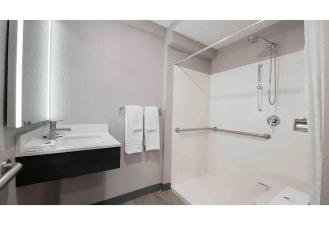 غرفة بسريرين مزدوجين، Motel6 Atlanta, GA - Downtown 9/10
