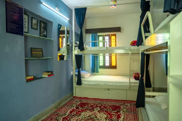 سكن مشترك مختلط بأربعة أسرّة وأسرّة بطابقين، Hotel Lake Ghat Palace 2/2