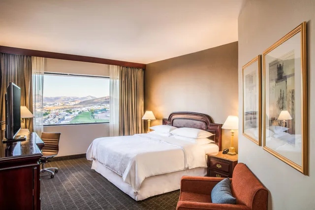 Classic, Single, Sheraton Chihuahua Soberano 1/2