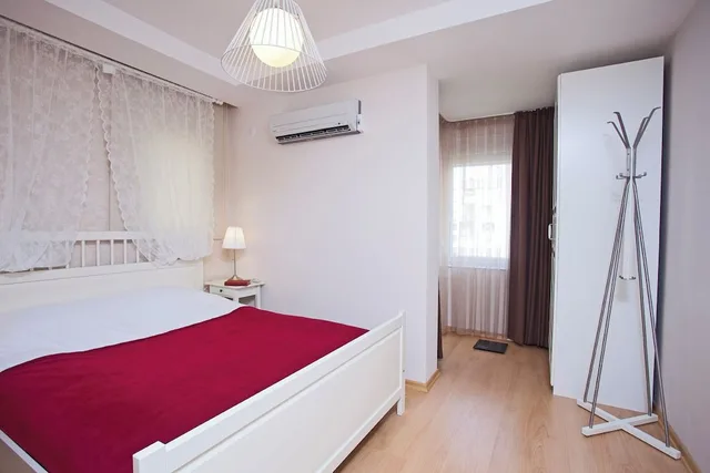 غرفة بسرير مزدوج وسرير فردي في الملحق، The Room Hotel & Apartments 1/6