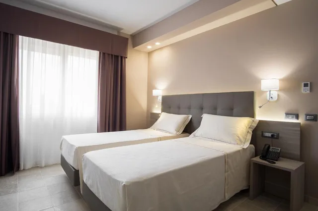 غرفة قياسية بسرير مزدوج أو سريرين منفصلين، Netum Hotel 1/10
