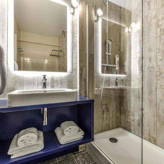 غرفة كلاسيكية بسرير مزدوج بإطلالة على البحر مع أريكة، Ibis Styles La Rochelle Thalasso Chatelaillon 4/4