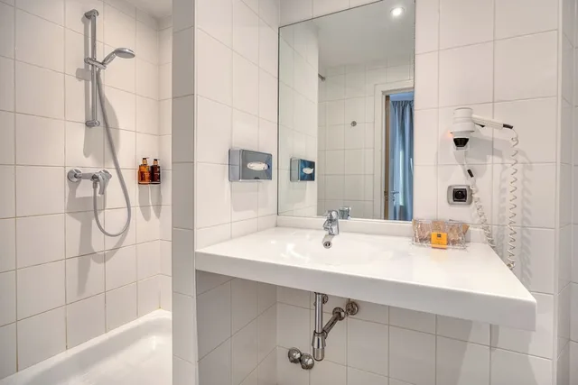 غرفة سوبيريور بسرير كوين، Hotel Alma Grand Place 4/5