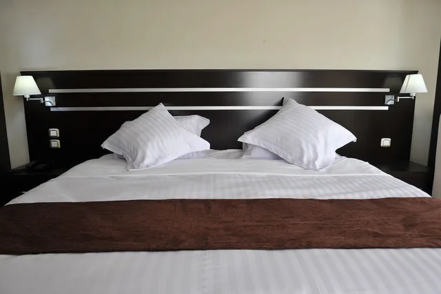 Classic, Queen Bed, Numidien Hotel 3/4