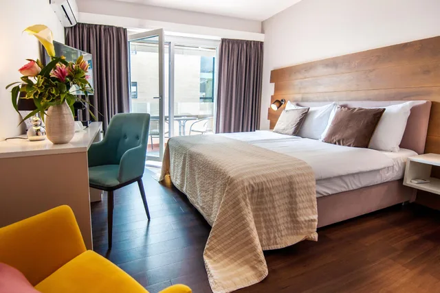 غرفة سوبيريور بسرير كينج، Polo Inn 1/1