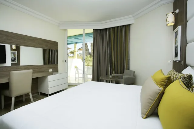 غرفة بإطلالة على الحديقة مفردة بسرير فردي، Sentido Bellevue Park 1/3