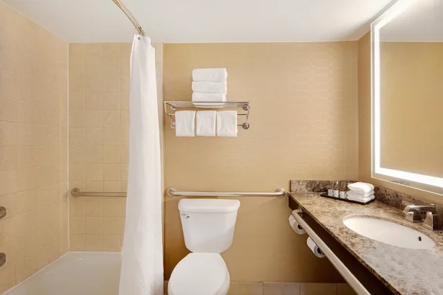 غرفة تقليدية بسريرين كوين، SHERATON ORLANDO NORTH 2/6