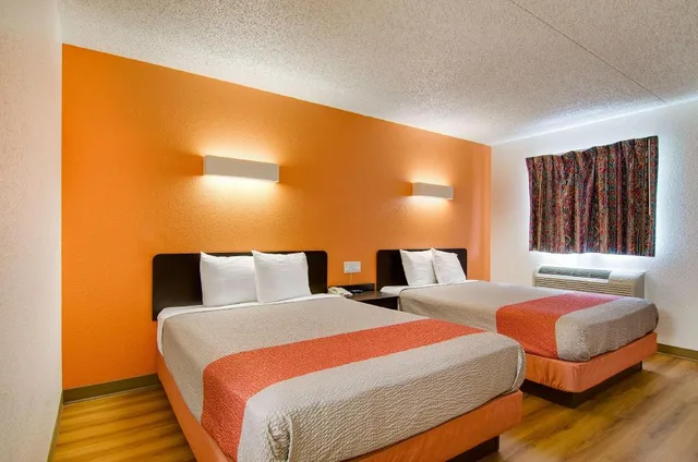 غرفة بسريرين مزدوجين، Motel6 Salina, KS 7/10