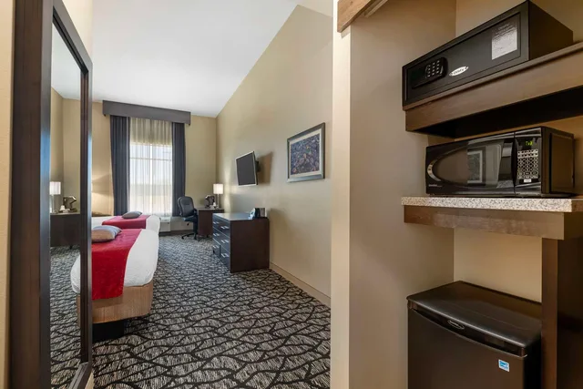 غرفة بسريرين كوين، Best Western Plus Lakeview Hotel 6/6