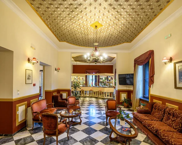 غرفة قياسية، HALEPA HOTEL 2/3
