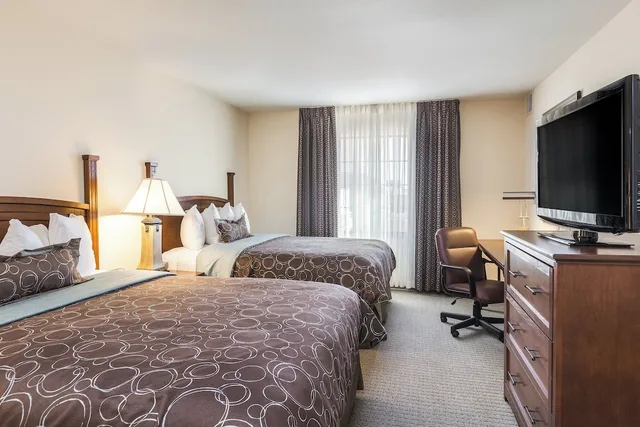 جناح بسرير كينج بغرفتي نوم بمطبخ، Staybridge Suites El Paso Airport Area 1/3
