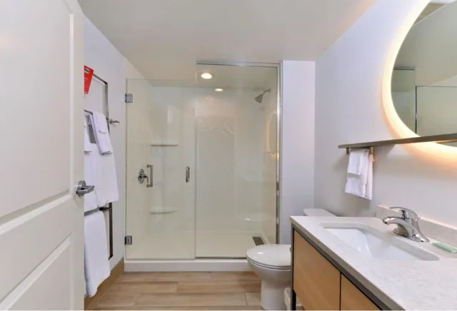 استوديو بسرير كوين، TownePlace Suites by Marriott Asheville Downtown 7/7
