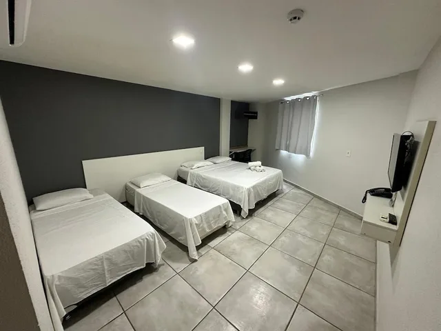غرفة رباعية بأربعة أسرّة، Rota 232 Hotel 2/4