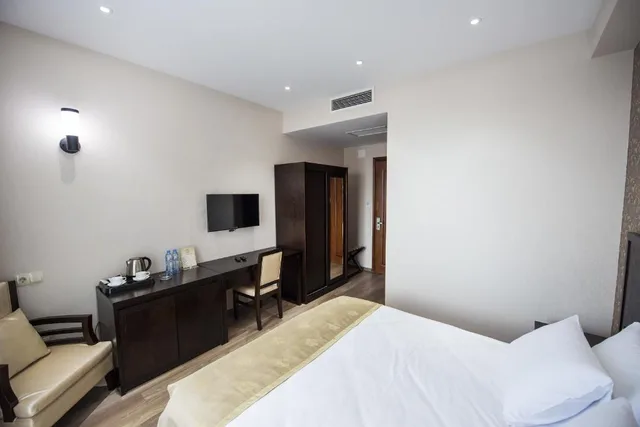 Economy, Double Bed, Tbilisi Inn 1/1
