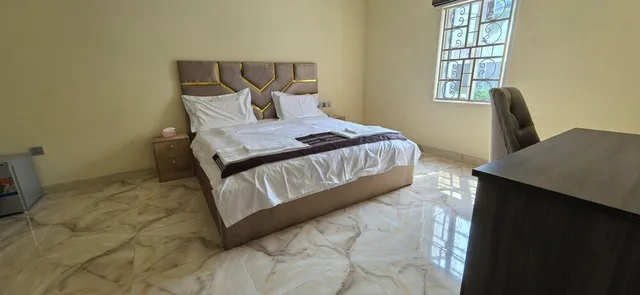 غرفة كومفورت بسرير كوين بإطلالة على الفناء، Grand Hyatt No.5 Hotel 1/3