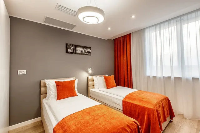 شقة بإطلالة على البحيرة بغرفتي نوم، Mava Apartamente 2/5