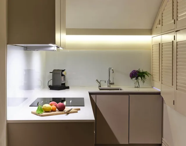 1 Bedroom, Semi Basement, Apartment, Double Bed, Large, Ground Floor, The Apartments by The Sloane Club 8/8