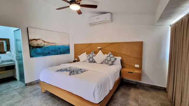 Renovated, Superior, King Bed, Buena Vista Oceanfront & Hot Springs Resort 5/8