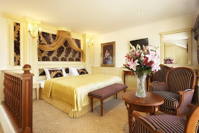Ambassador, Suite, Double Bed، Luxury Family Hotel Royal Palace 2/3