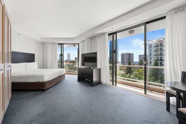 غرفة قياسية بسرير كوين، Crowne Plaza Surfers Paradise 5/10