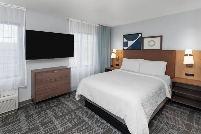 جناح استوديو بسرير مزدوج بمطبخ، Staybridge Suites Lansing-Okemos 2/6