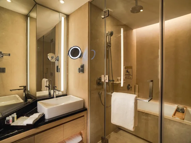 جناح تنفيذي بسرير كينج بغرفتي نوم، FRASER SUITES GUANGZHOU 2/4