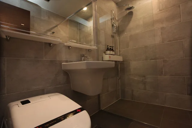 غرفة بسريرين منفصلين، Hotel Wooyeon Flora 3/3