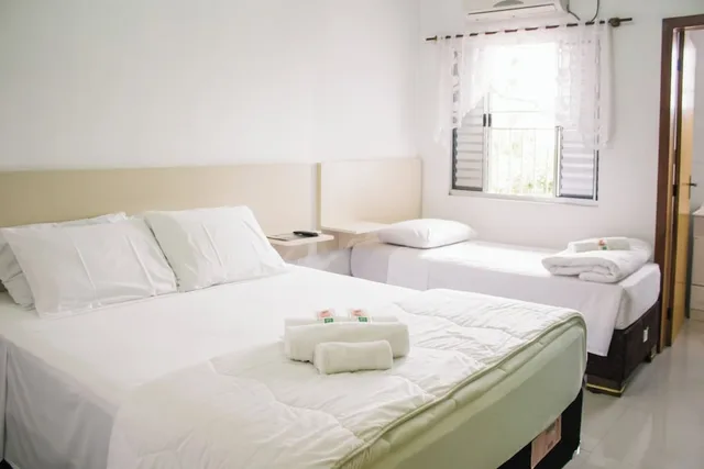 Family, 1 Double and 1 Single Bed, Hotel Guaiba 1/1
