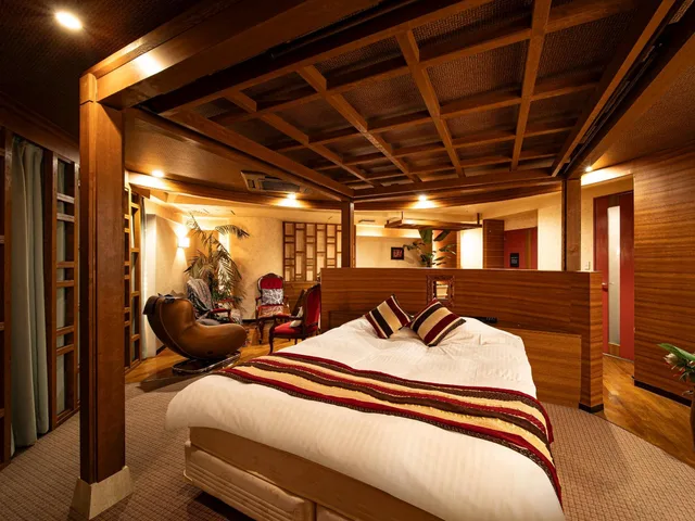 جناح، Kobe Leisure Hotel U's Koroen 2/8