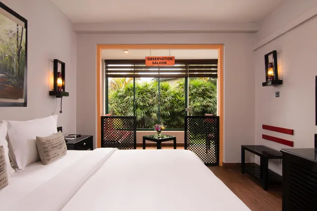 Superior, Garden View, Ekho Ella 1/2